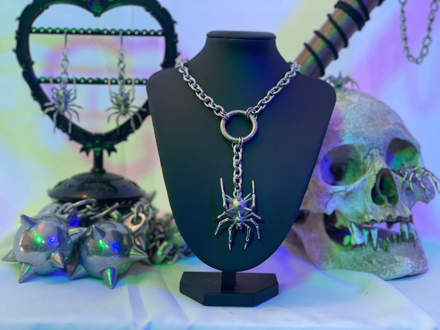 Spider o-ring necklace