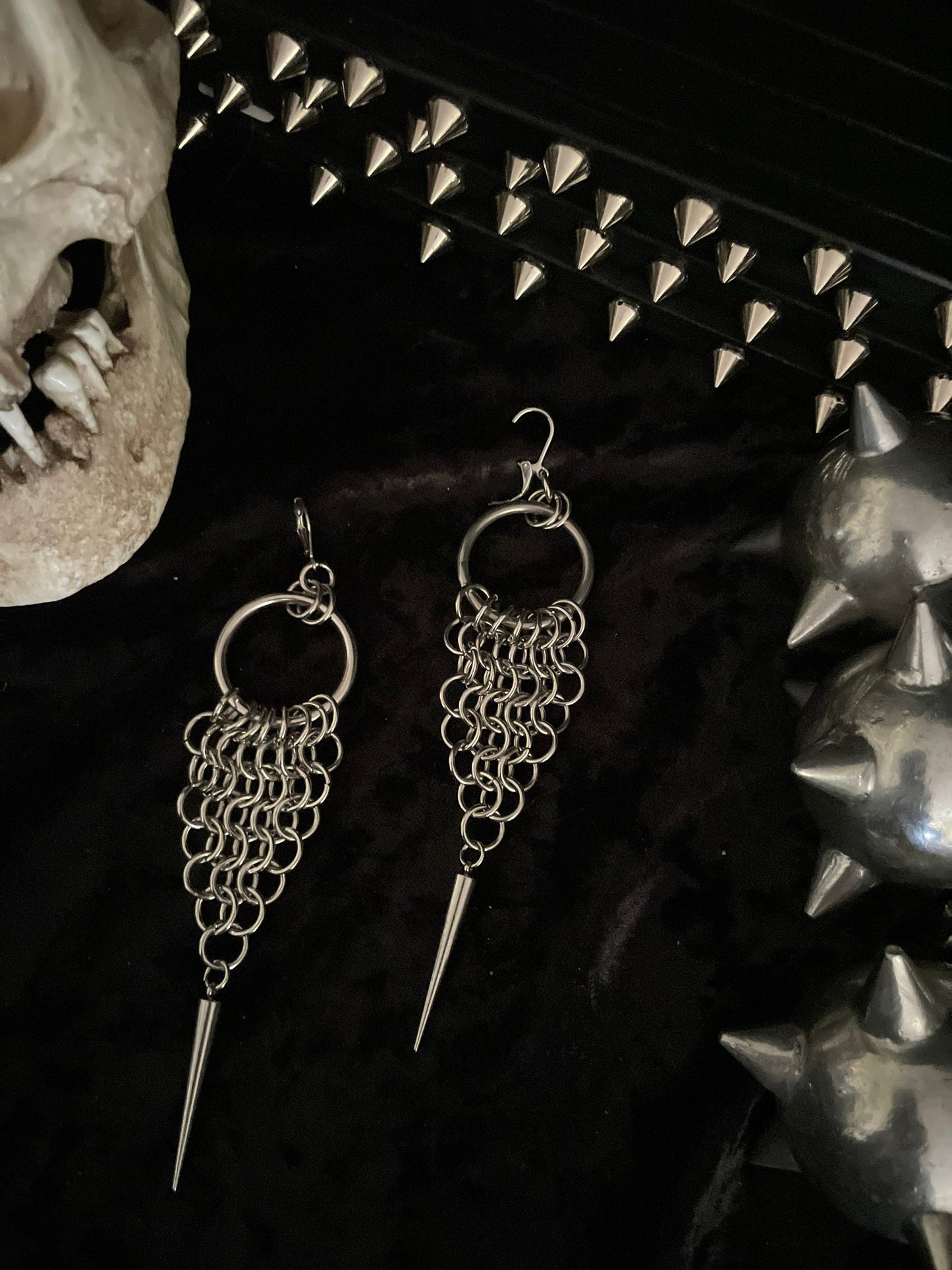 Chainmail spike earrings
