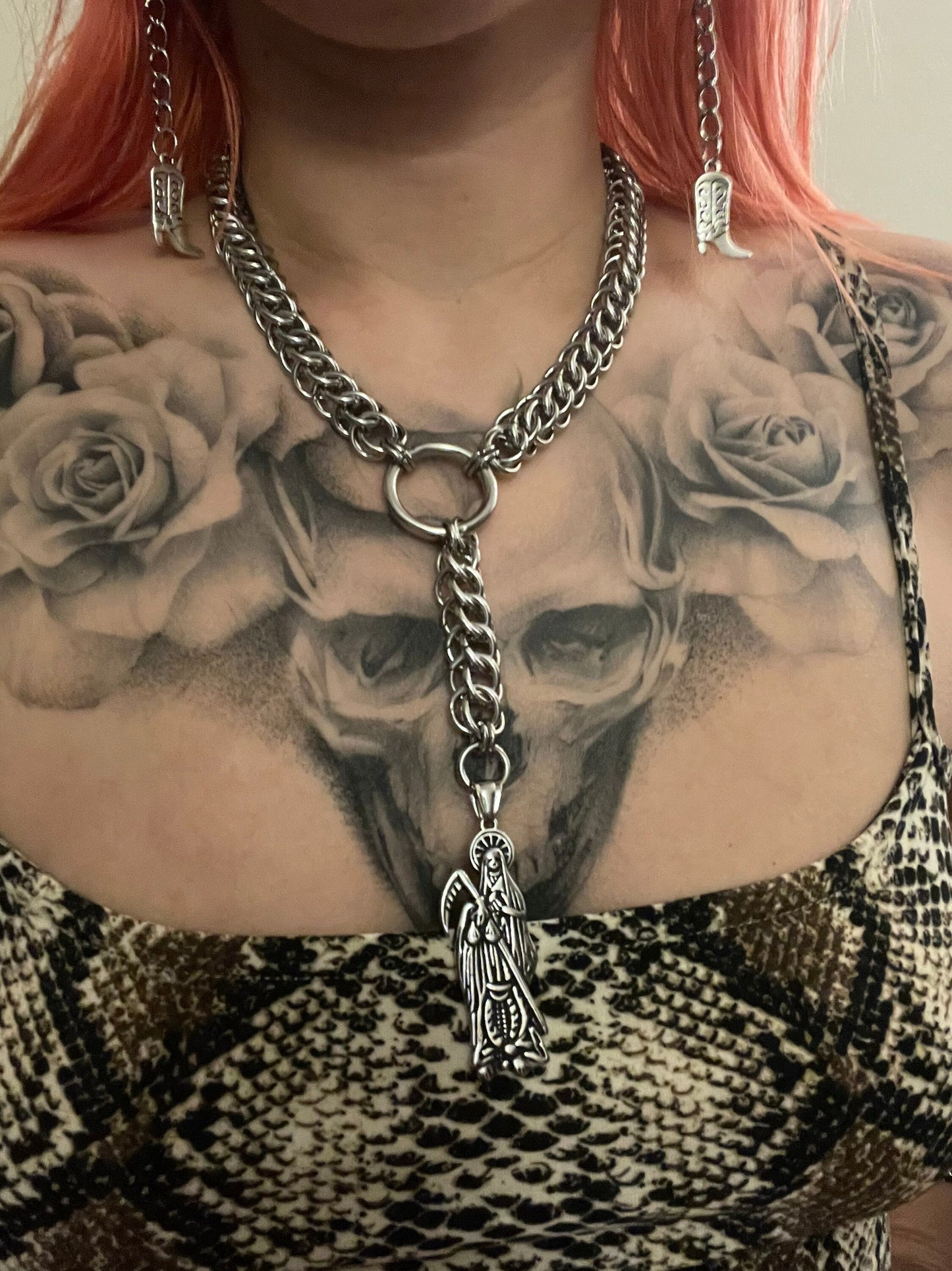 Santa muerte chainmaille necklace