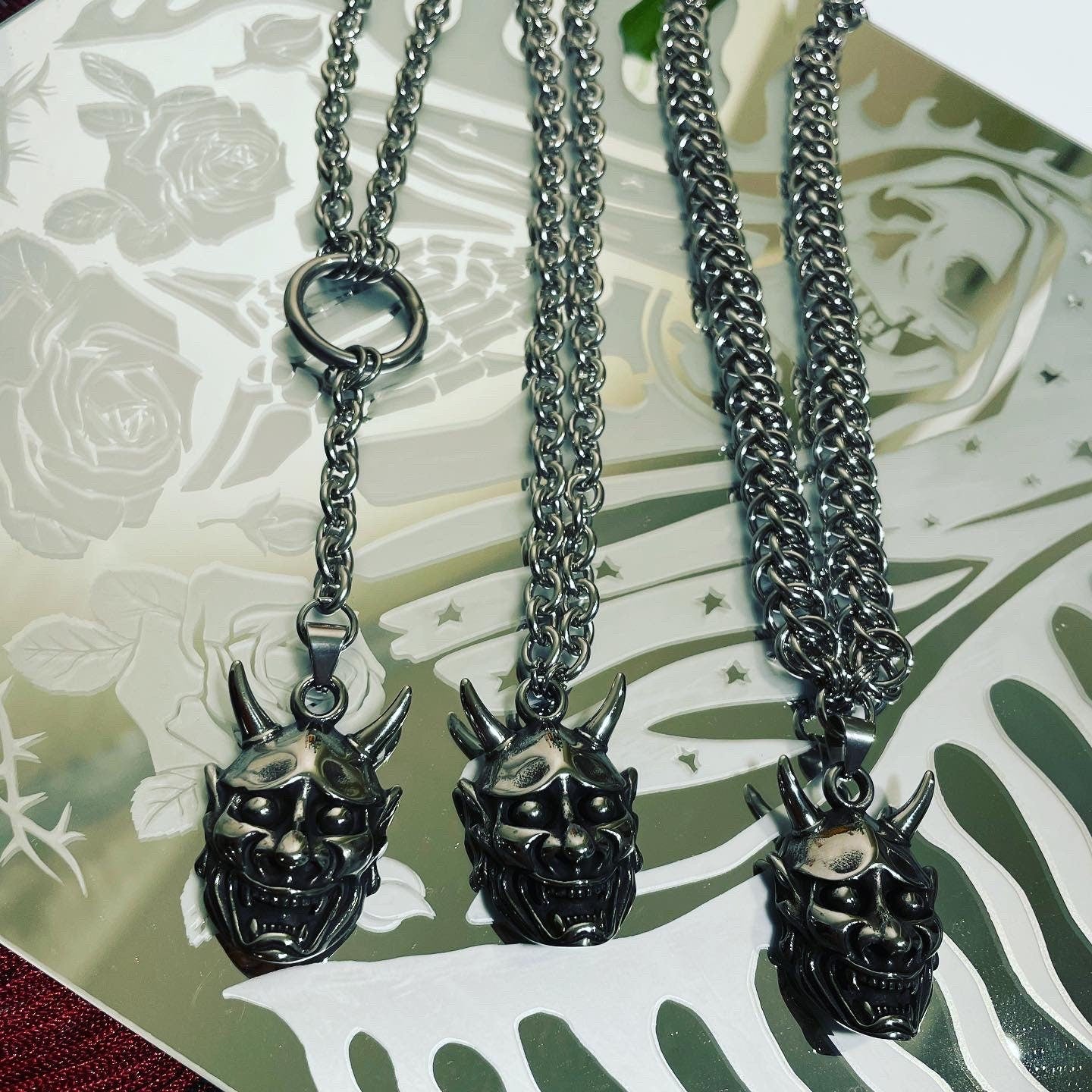 Hannya chain
