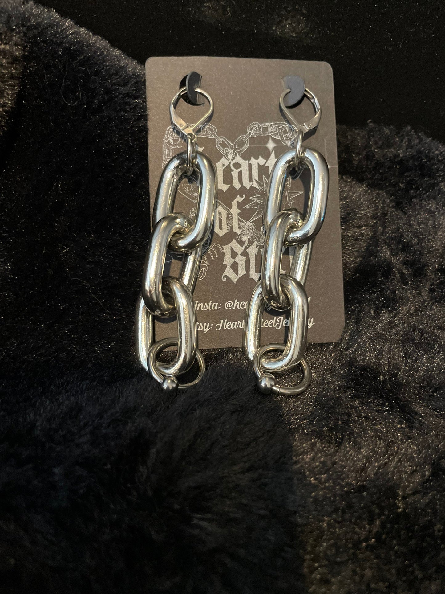 Lightweight Chunky chain earrings