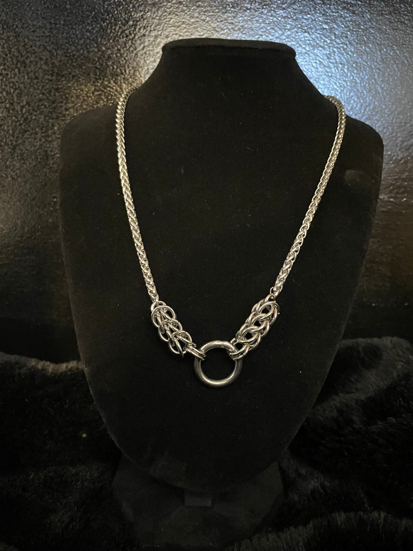Dainty chainmail necklace