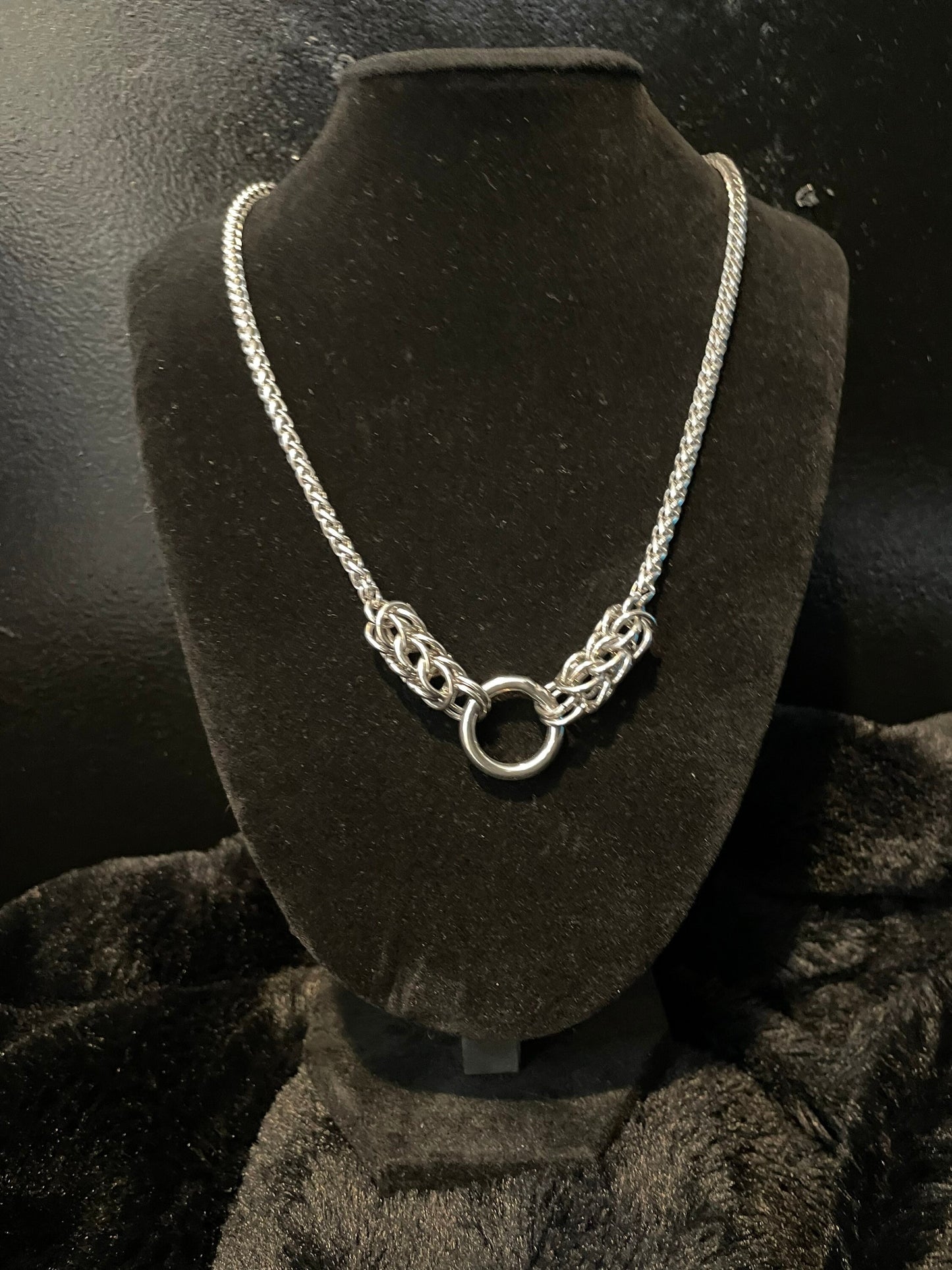 Dainty chainmail necklace