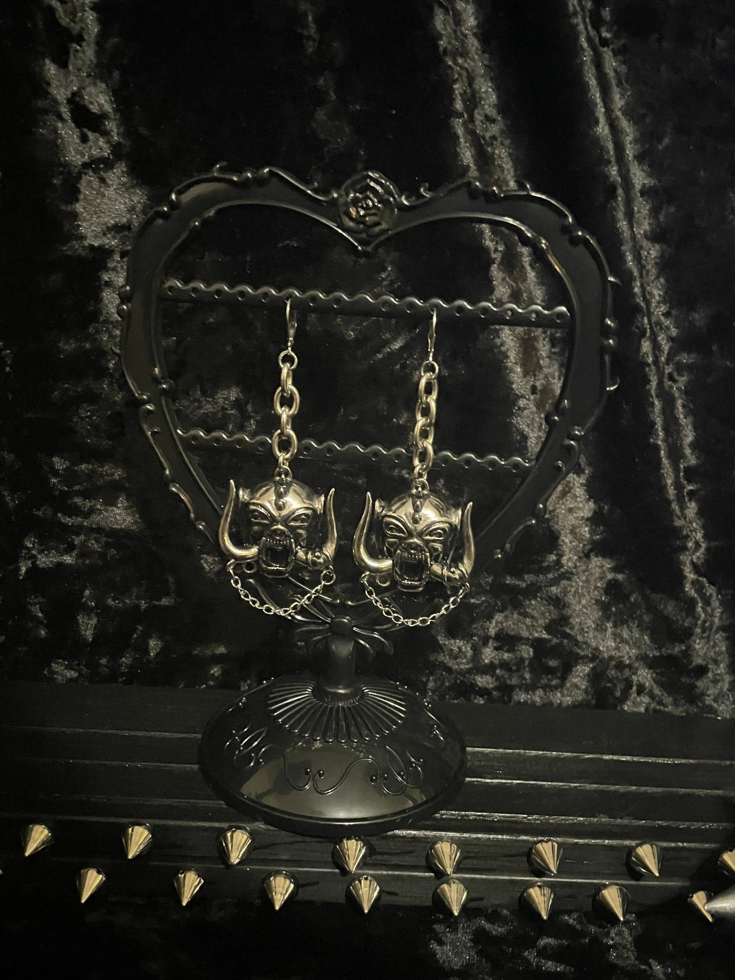 Snaggletooth earrings