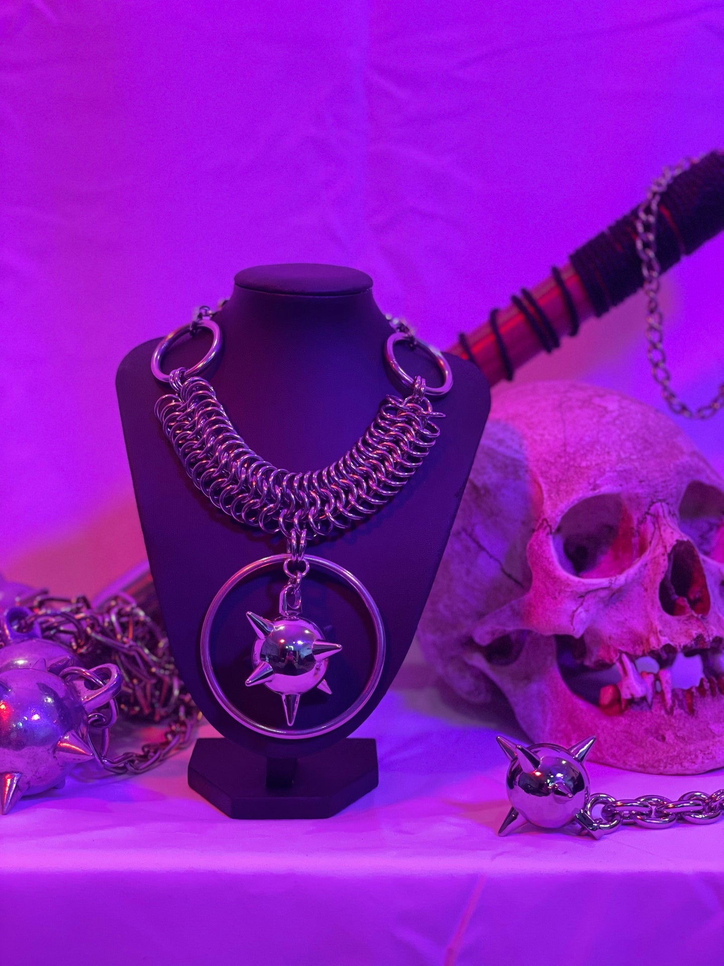 Flail choker, chainmail