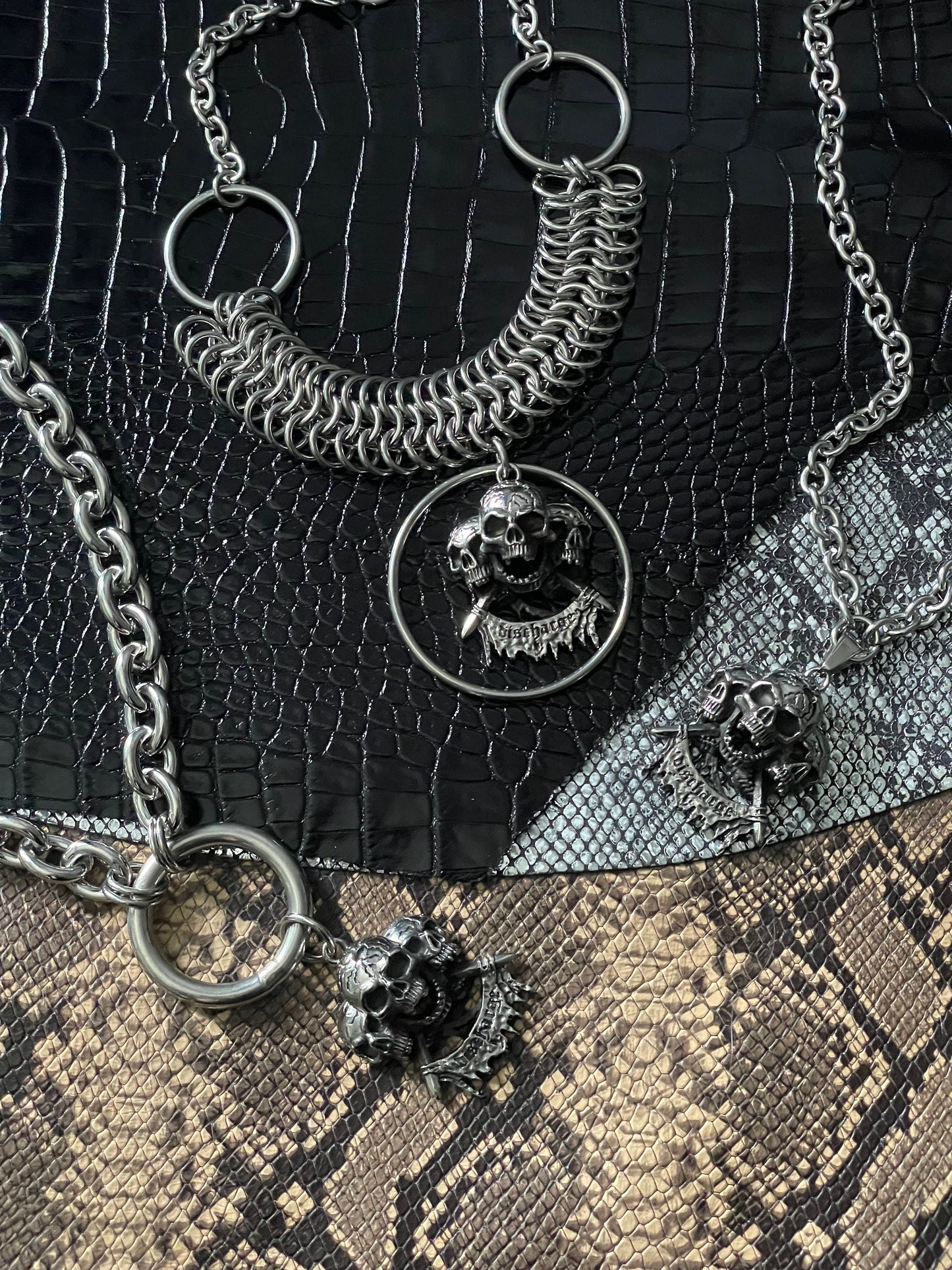 Discharge necklace