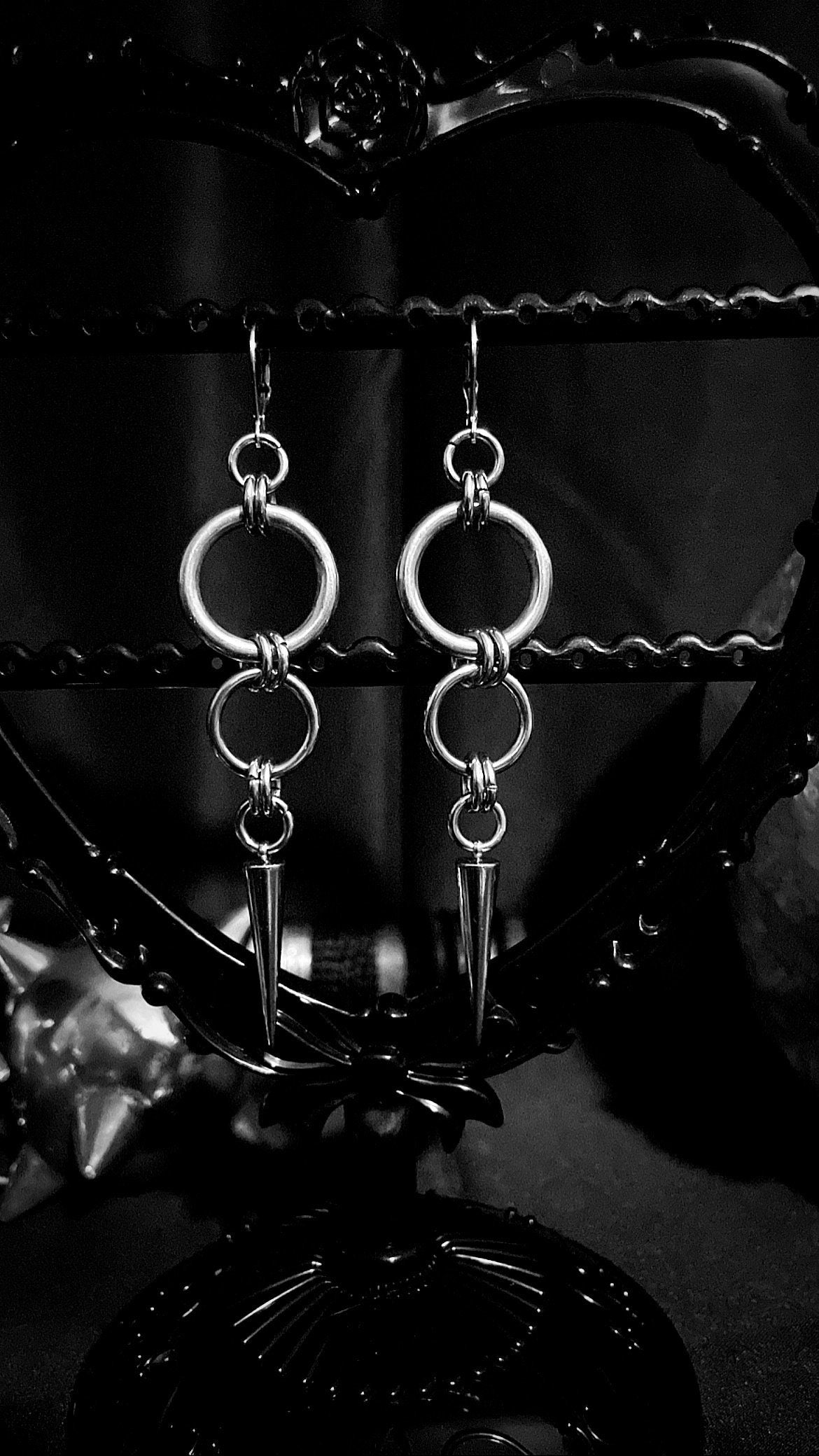 Spike chain earrings