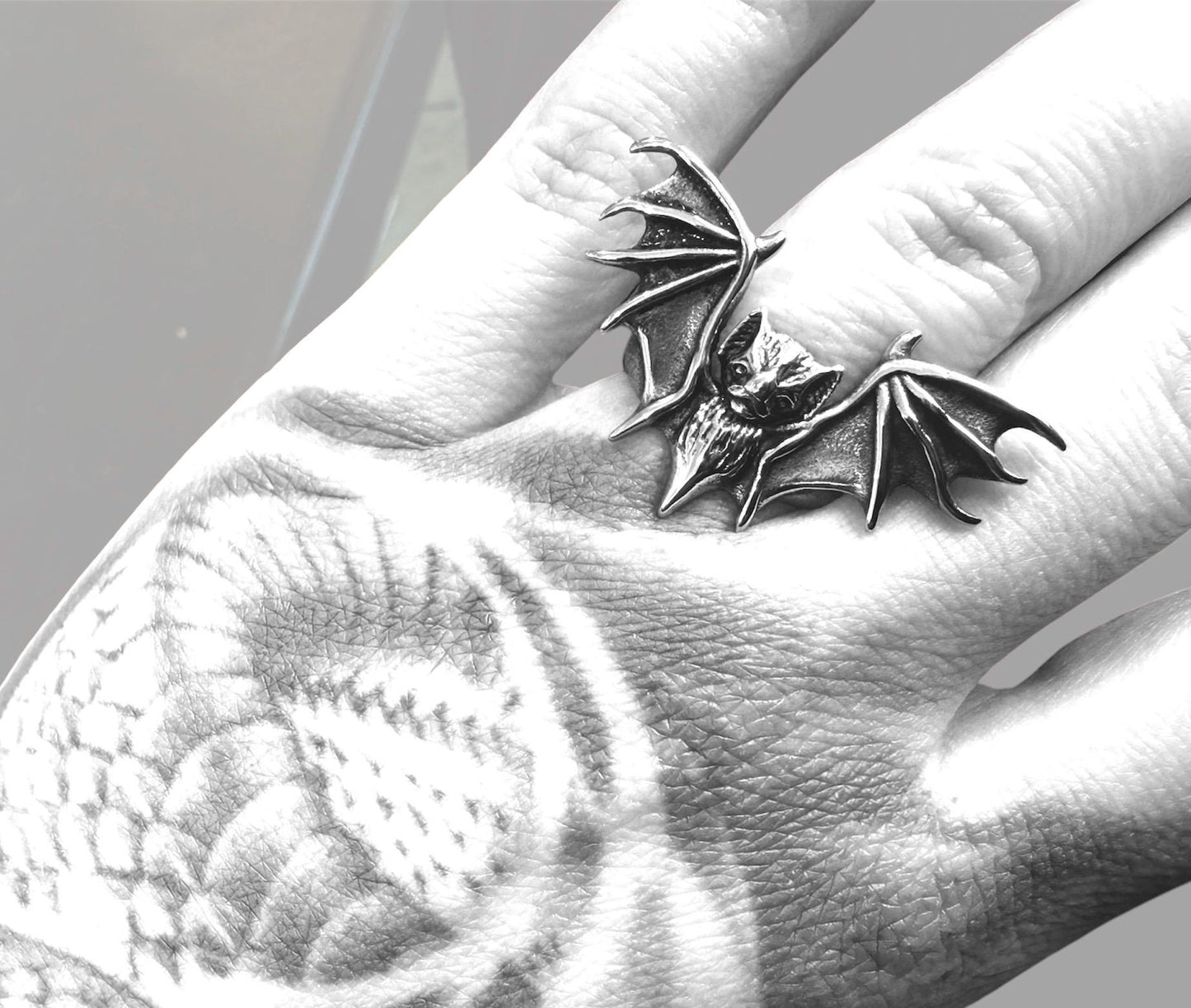 Bat ring
