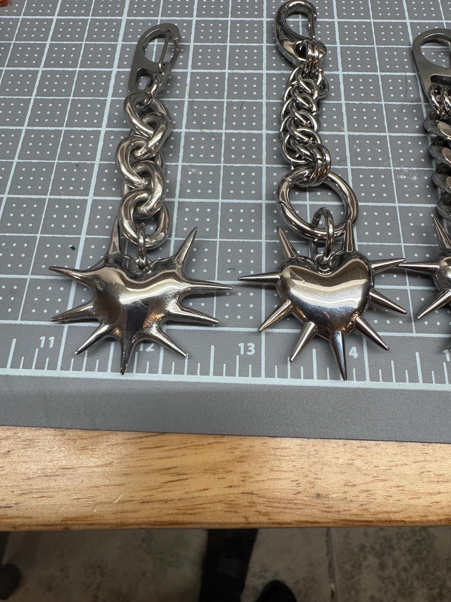 Spikey Heart keychain