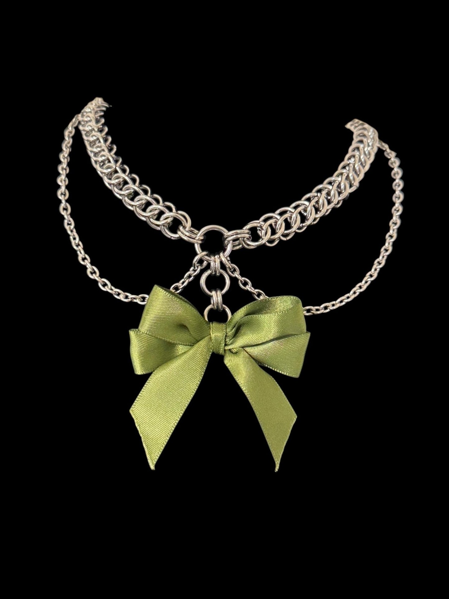 Bow necklace, Chainmail bow chain