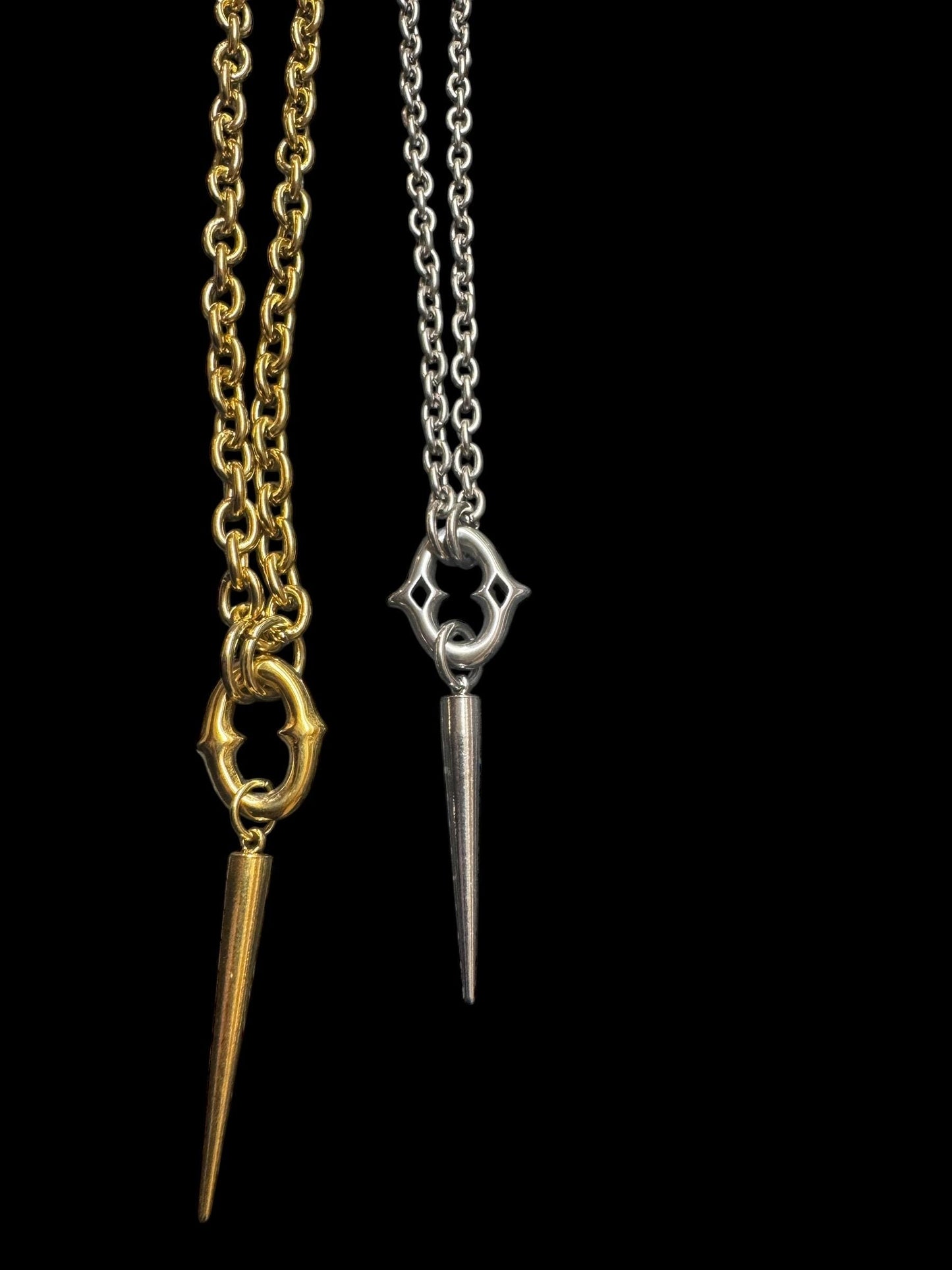 Spiked link chain