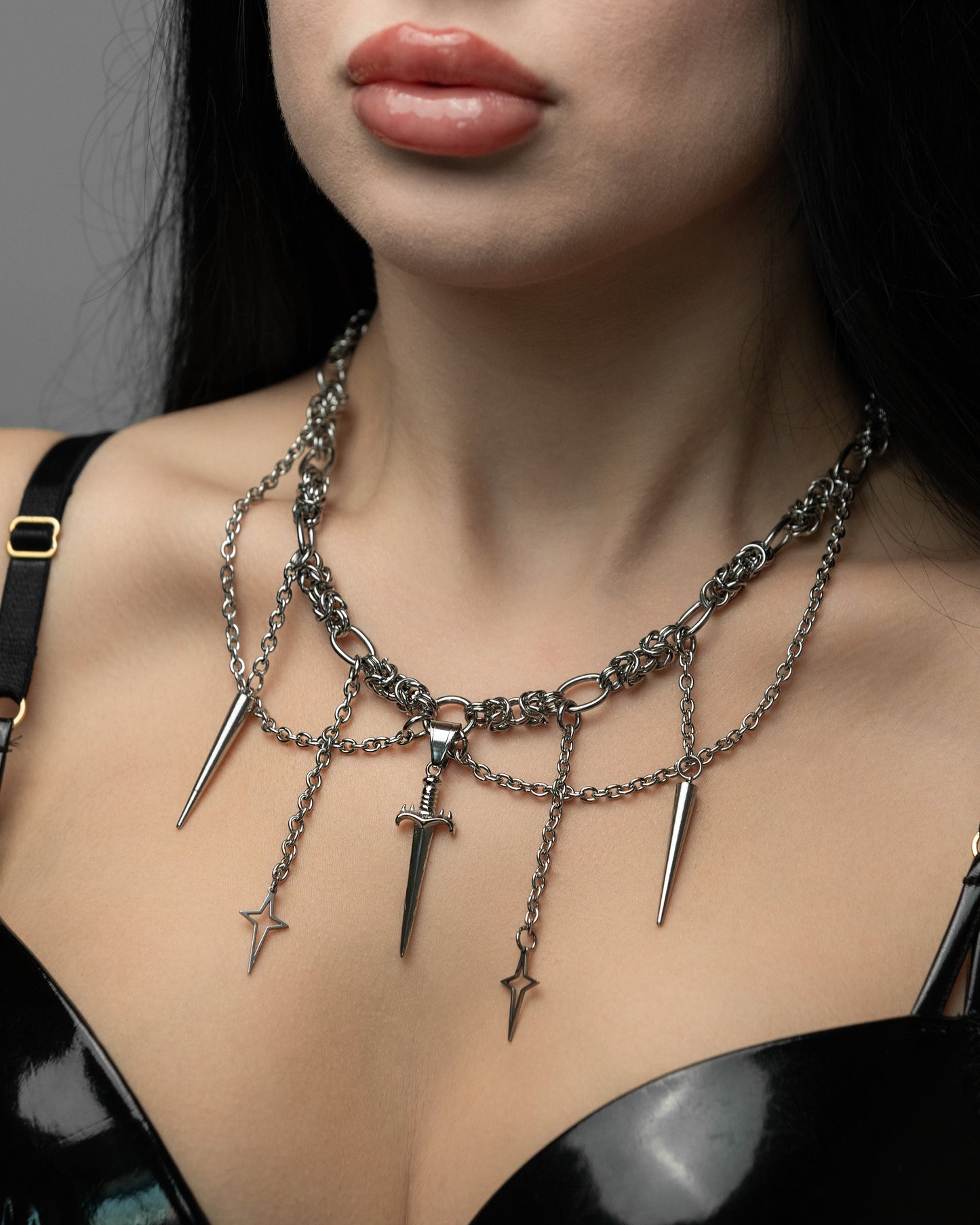 Dagger twinkle chain (silver or gold)