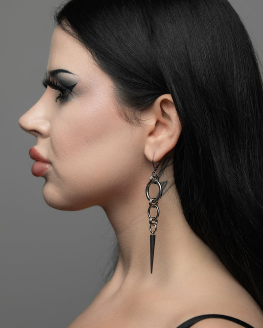 Spike chain earrings