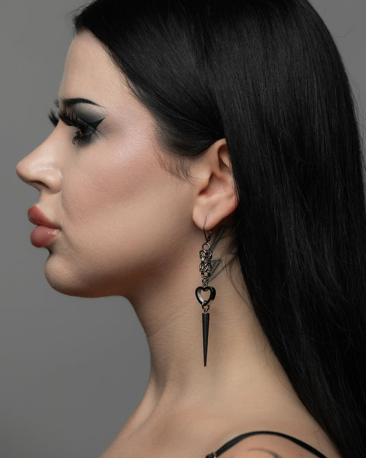 Small Chainmaille heart earrings