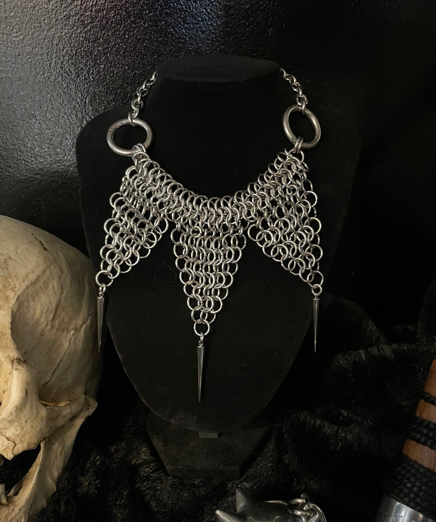 Spiked chainmaille choker