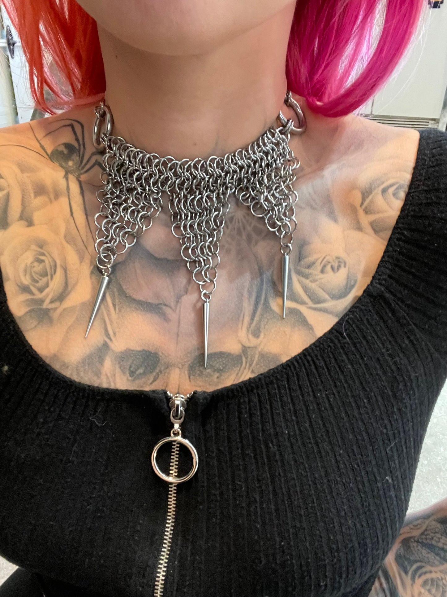 Spiked chainmaille choker