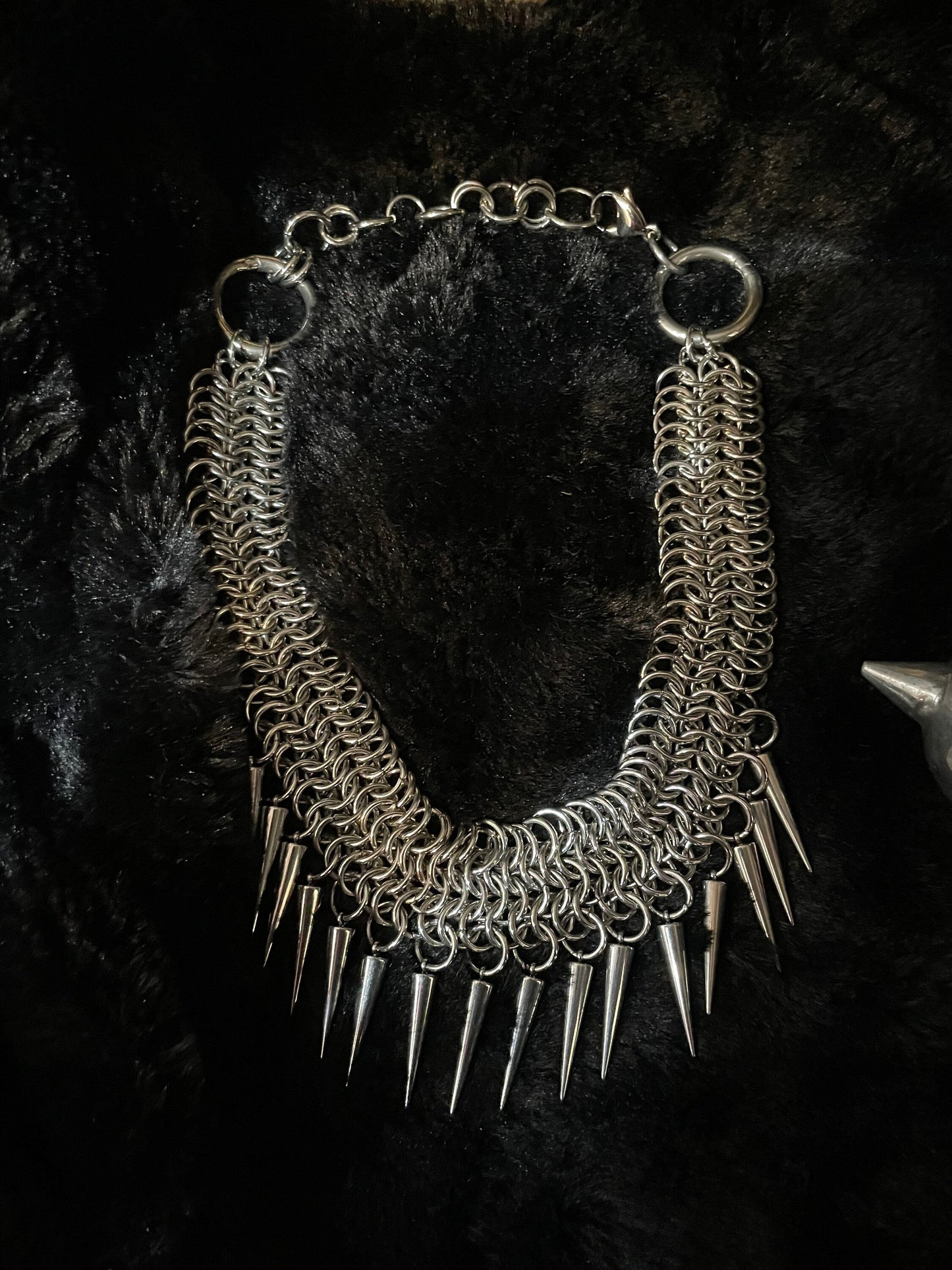 Chainmaille spiked necklace
