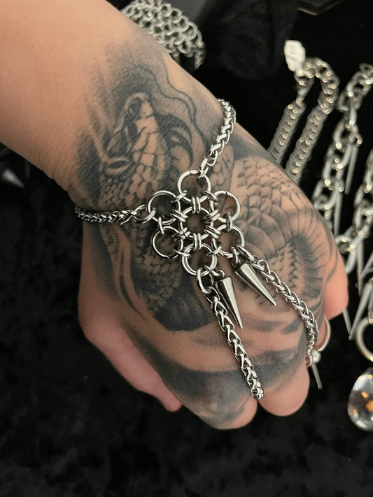 Chainmail flower bracelet