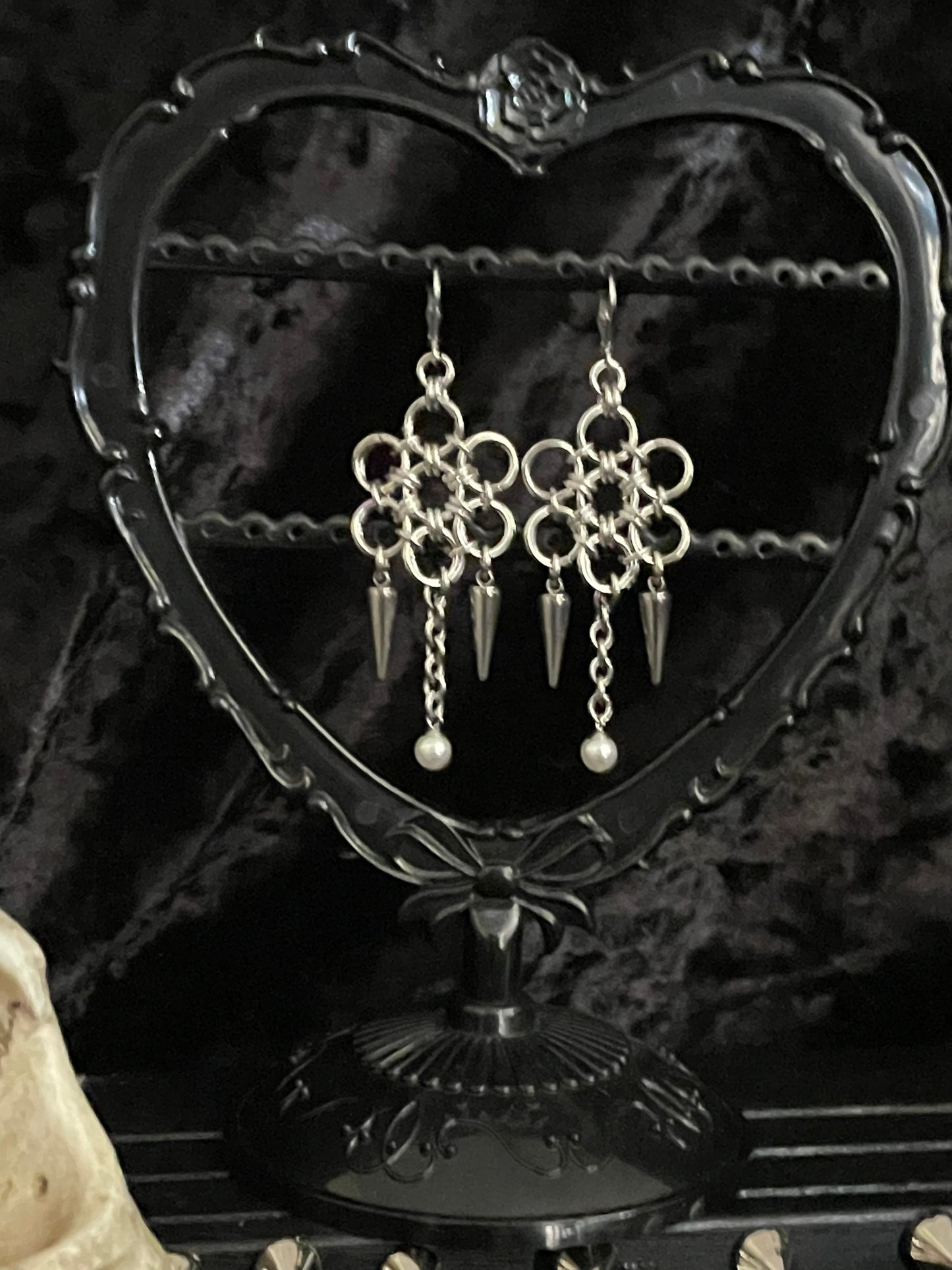 Chainmail flower earrings