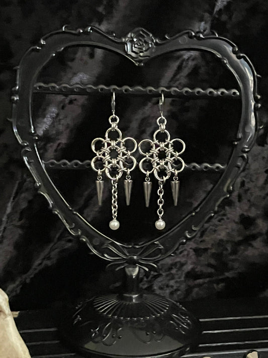 Chainmail flower earrings