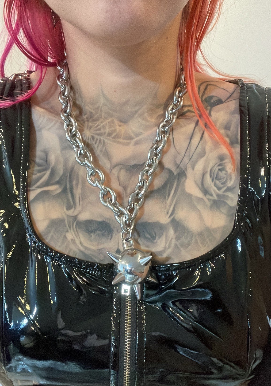 Chunky flail cable chain