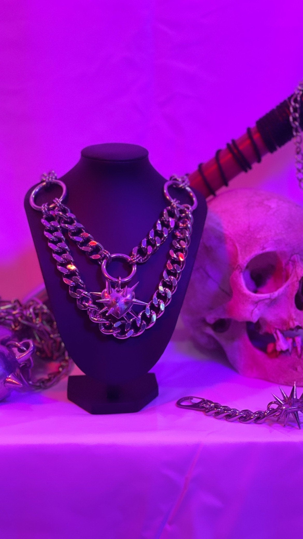 Cuban link heart flail necklace
