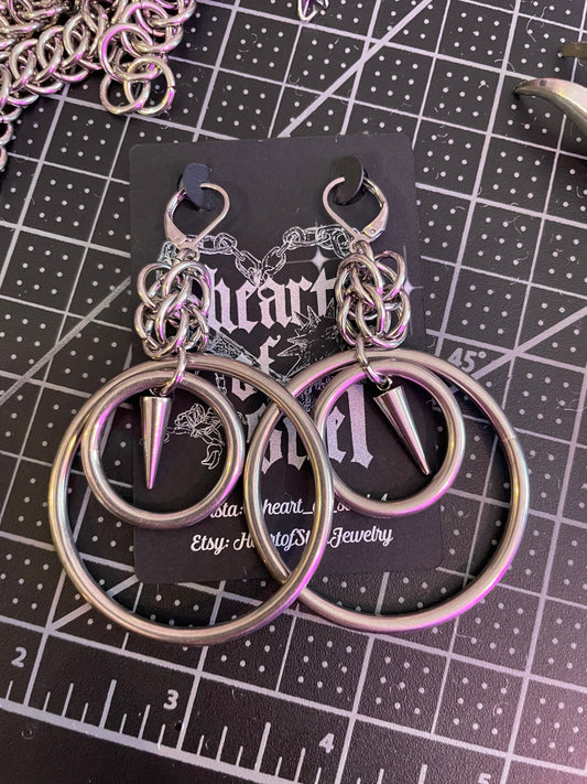 Chainmail spike earrings