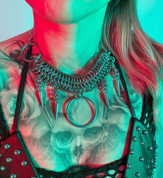 Spiked Chainmail O-ring necklace