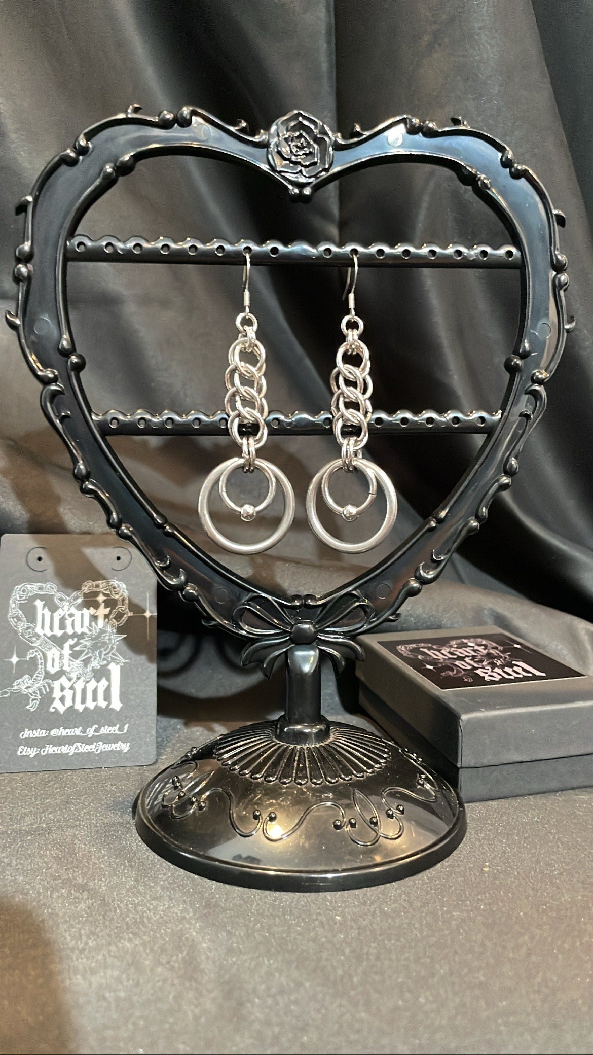 Chainmaille earrings, o-ring, captive ring, half Persian earrings