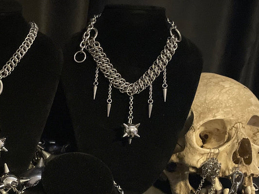 Spiked smaller flail chain