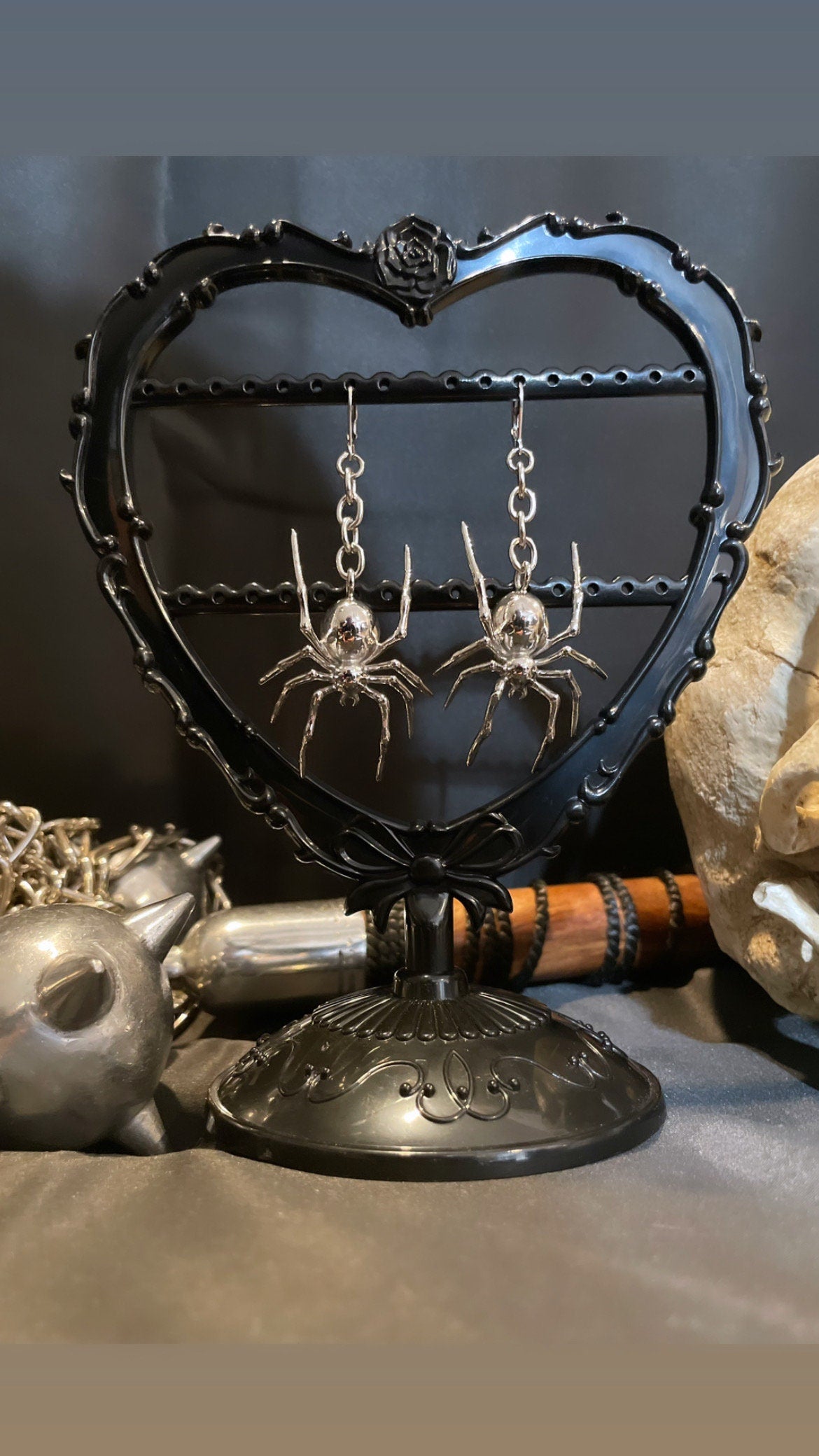 Spider earrings