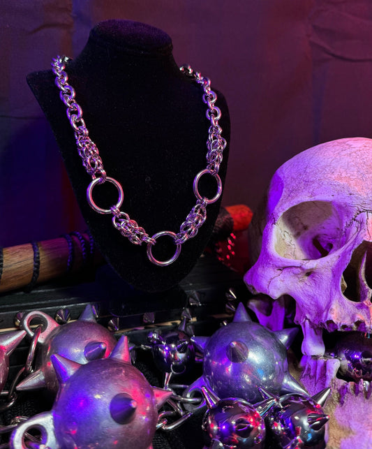 Chainmaille o-ring necklace