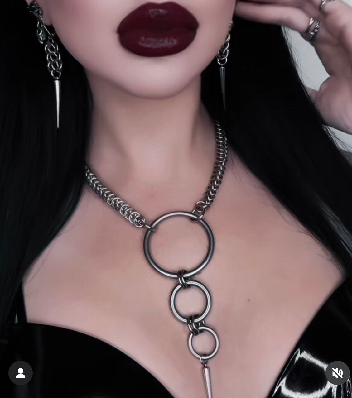 Triple O spike chain