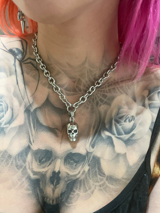 Skull chain