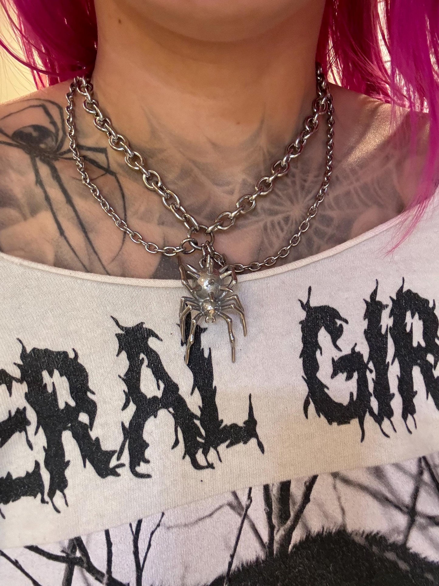 Spikey Spider drop chain