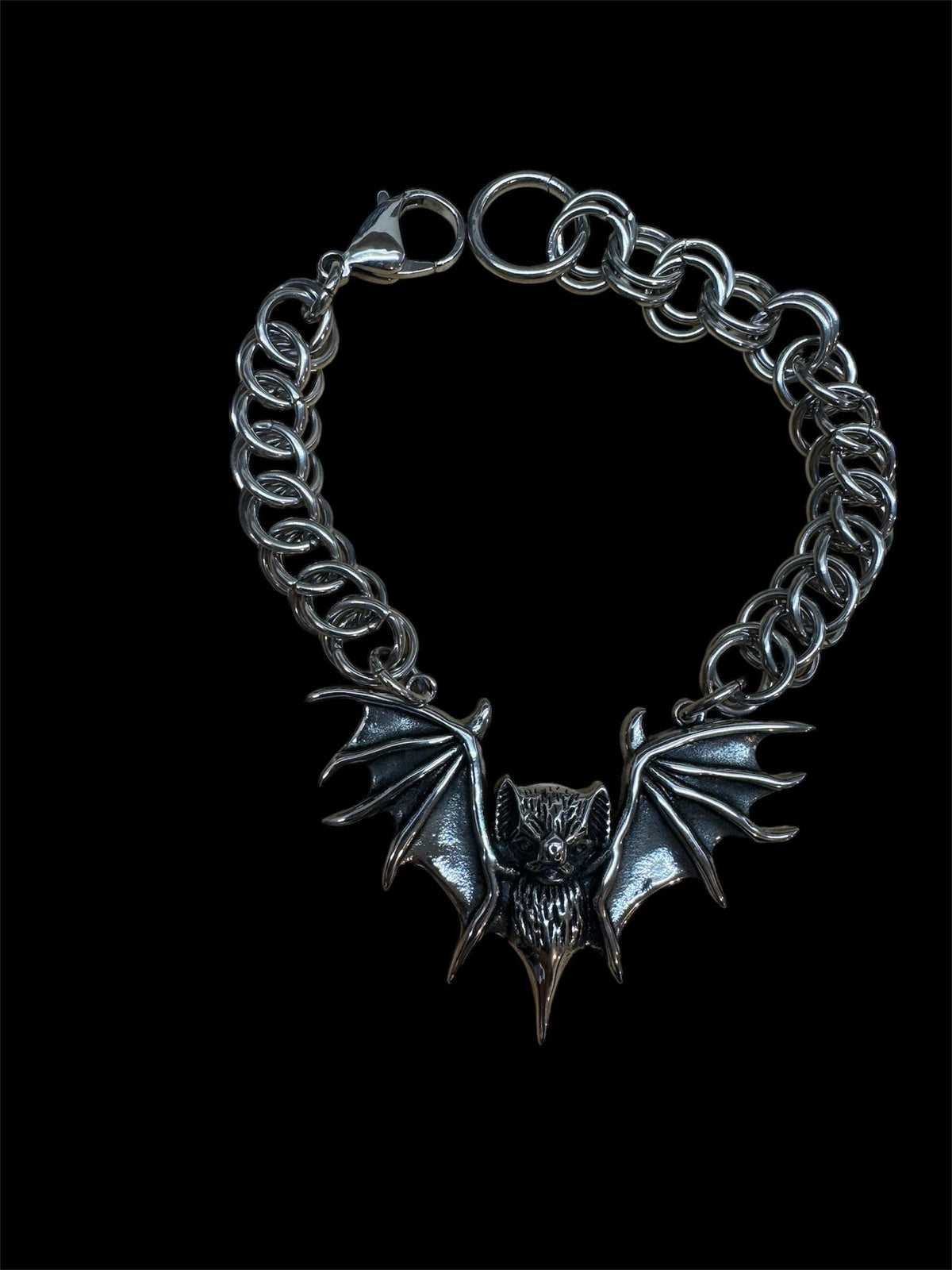 Chainmail Bat Bat bracelet chainmail – Heart of Steel