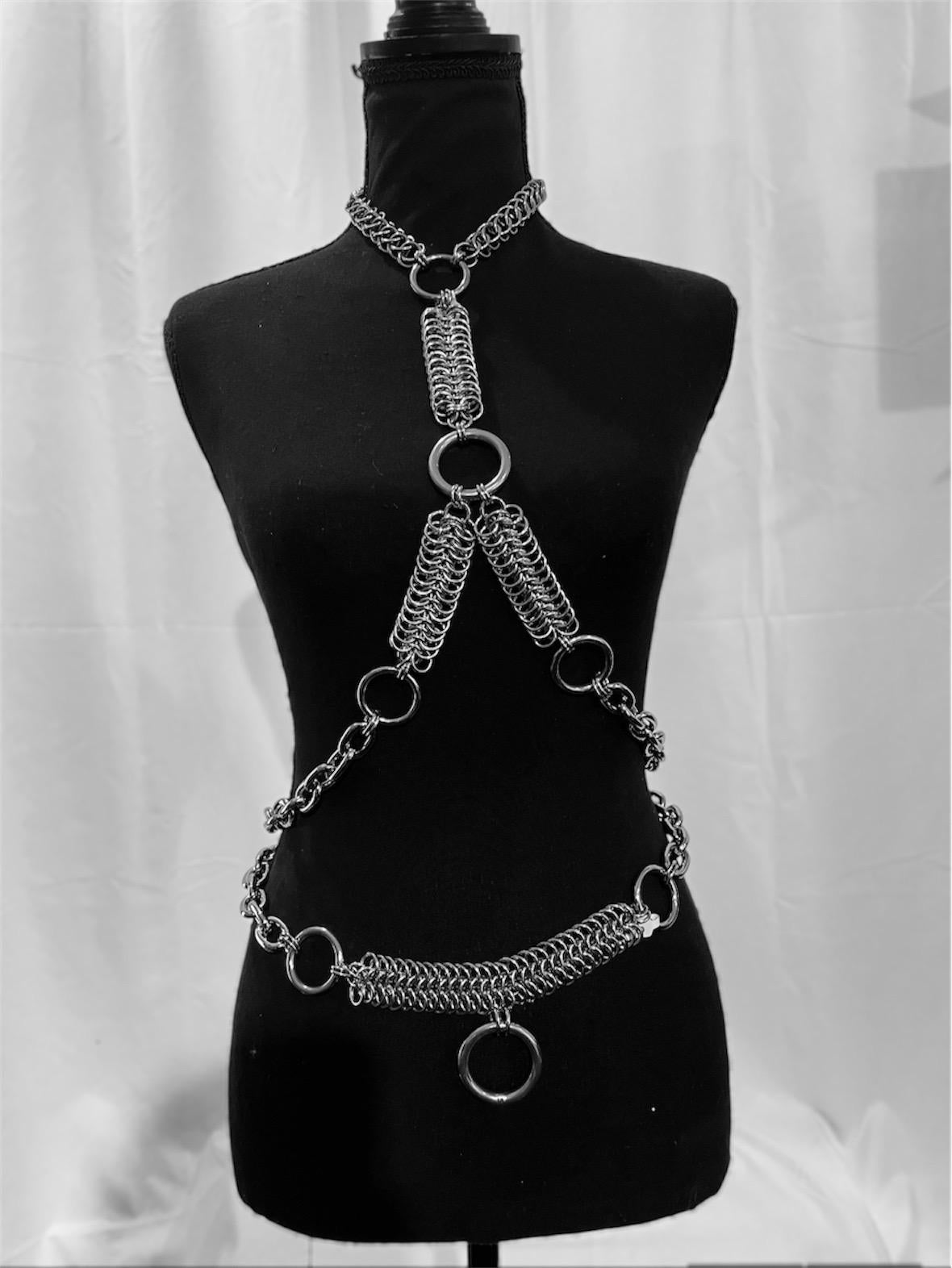 Chainmaille harness