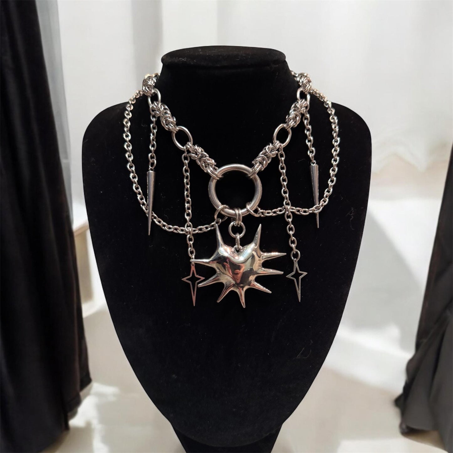 Chainmail heart chain