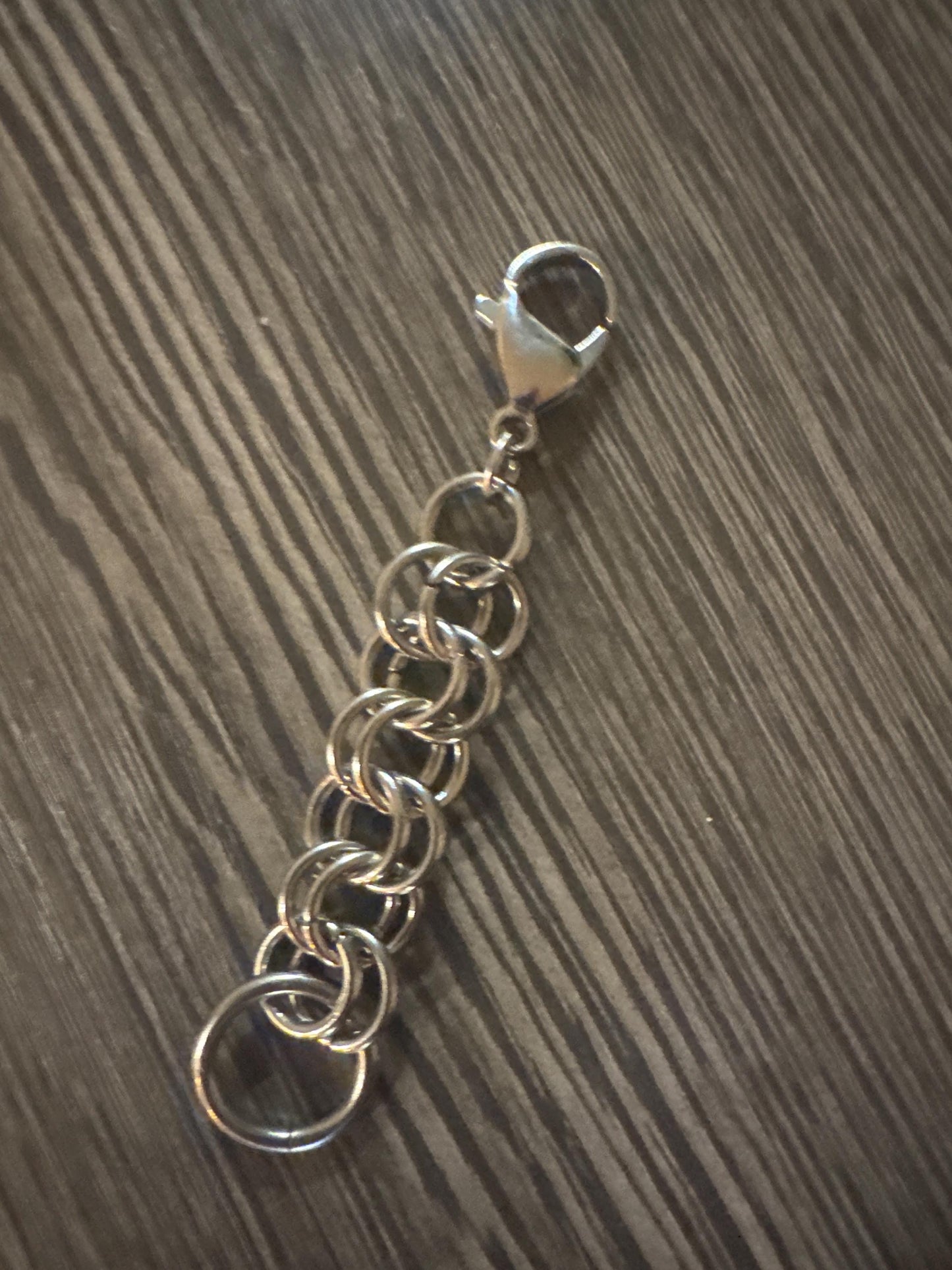 Adjustable chain
