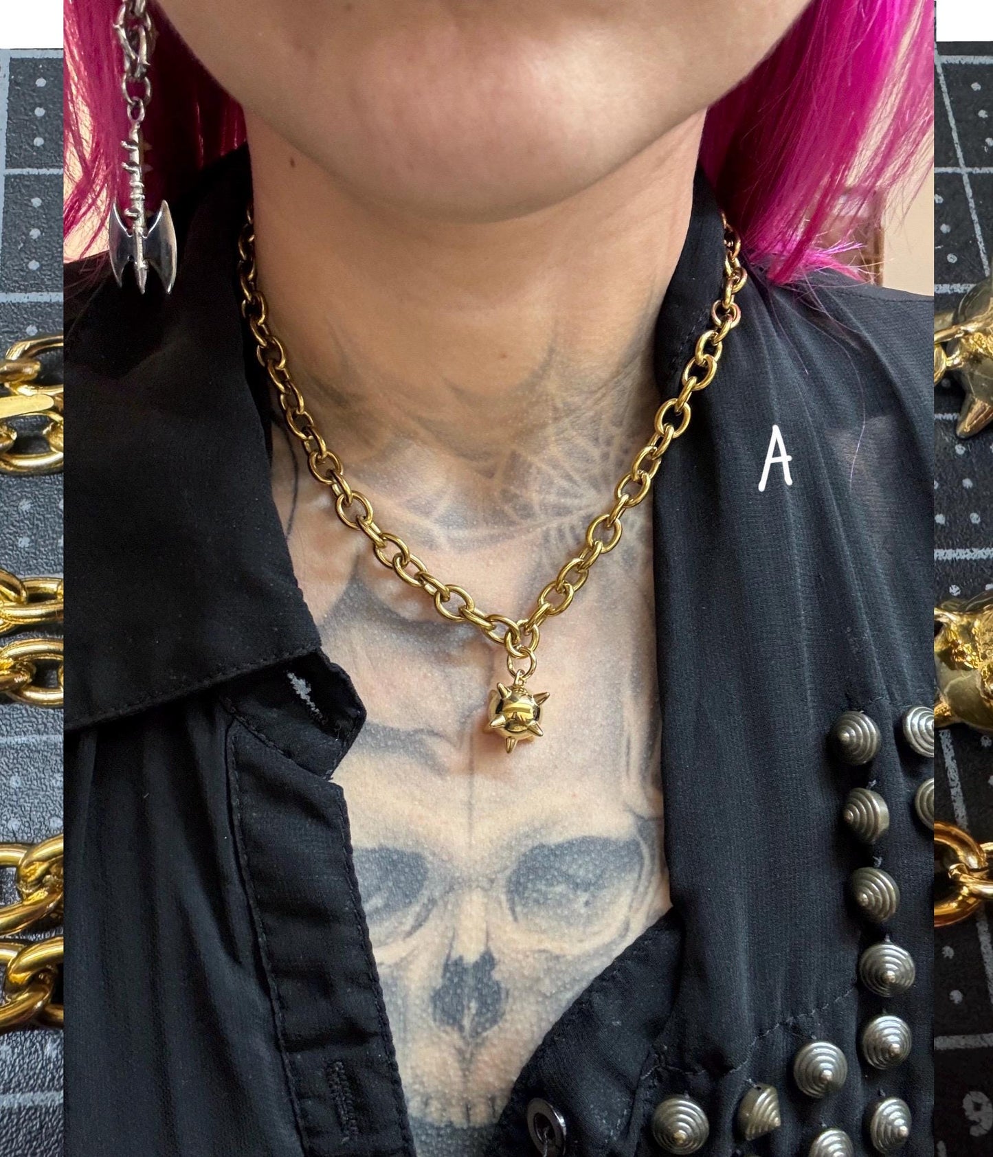 Smallest gold flail chain