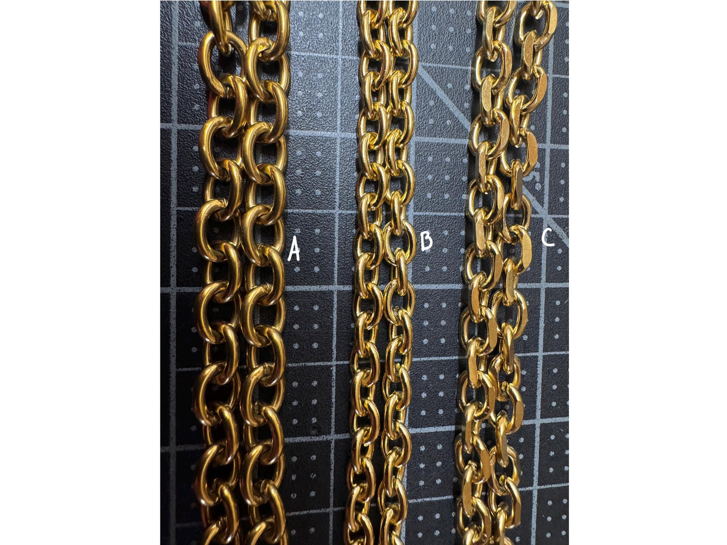 Smallest gold flail chain