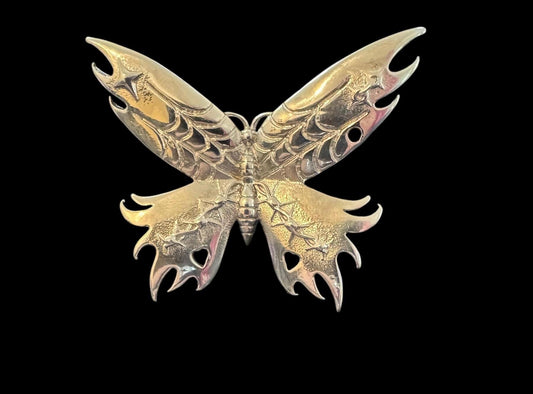 Butterfly pin